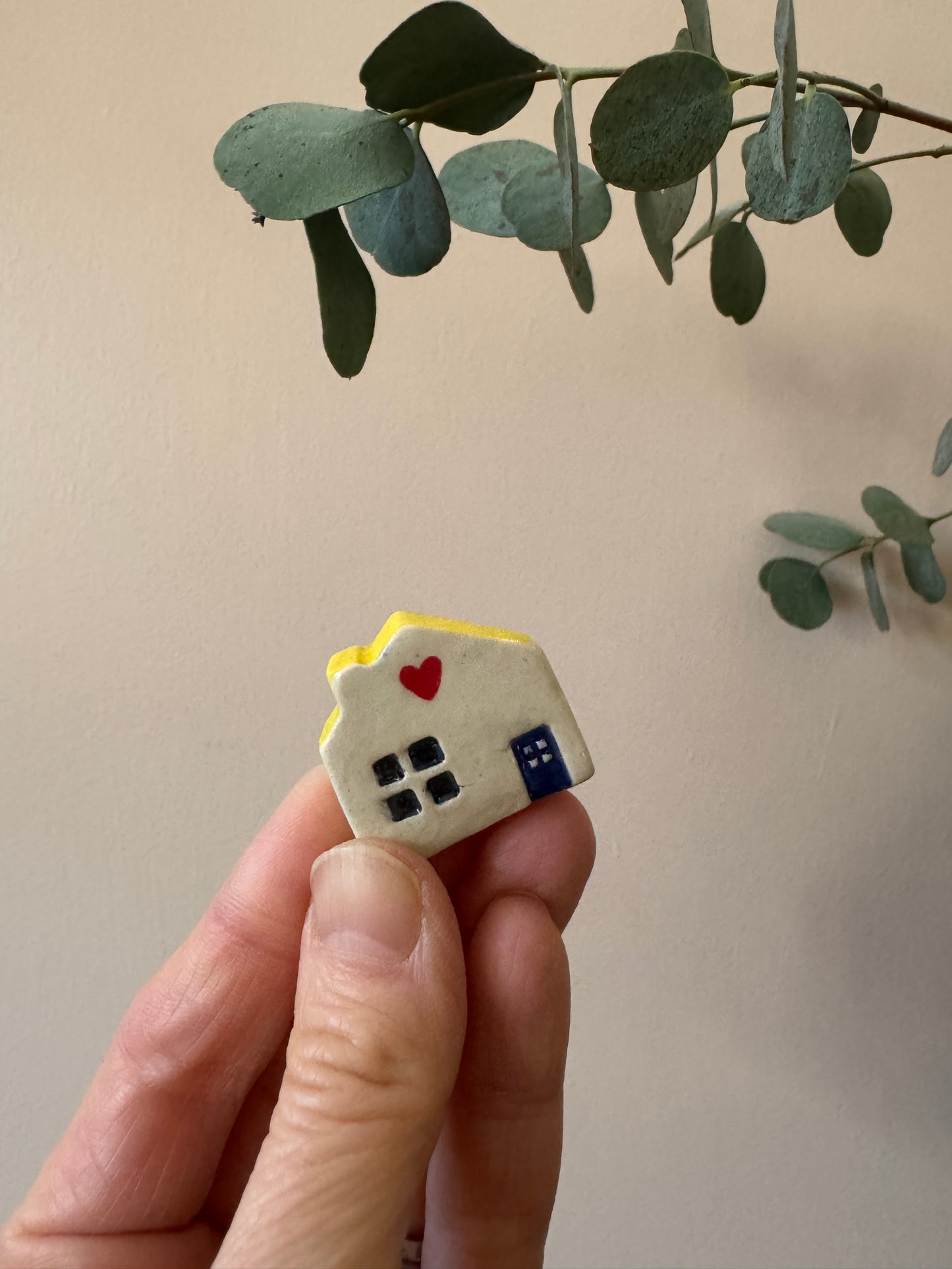 Mini houses: “It takes a village”
