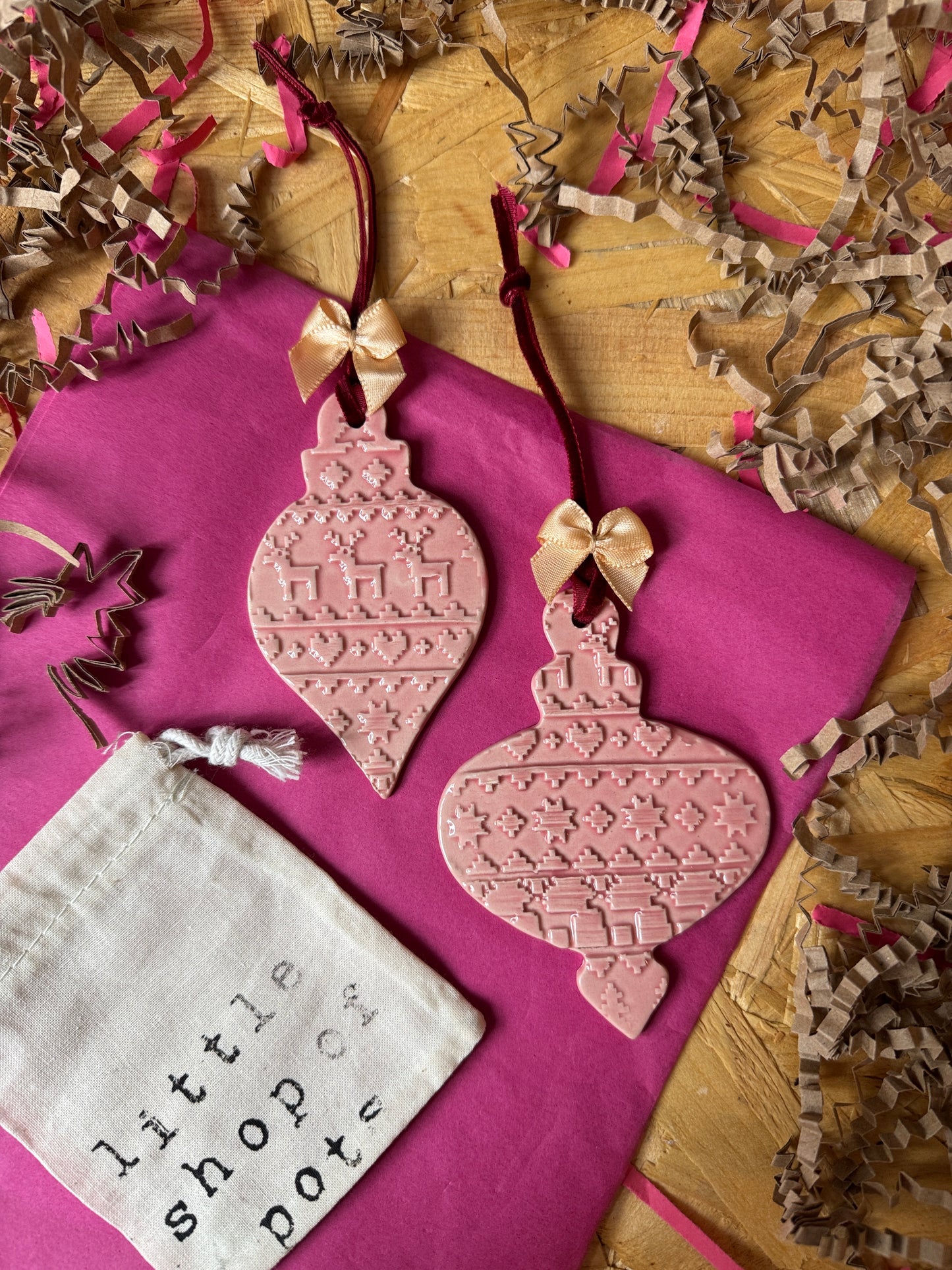 Bauble set