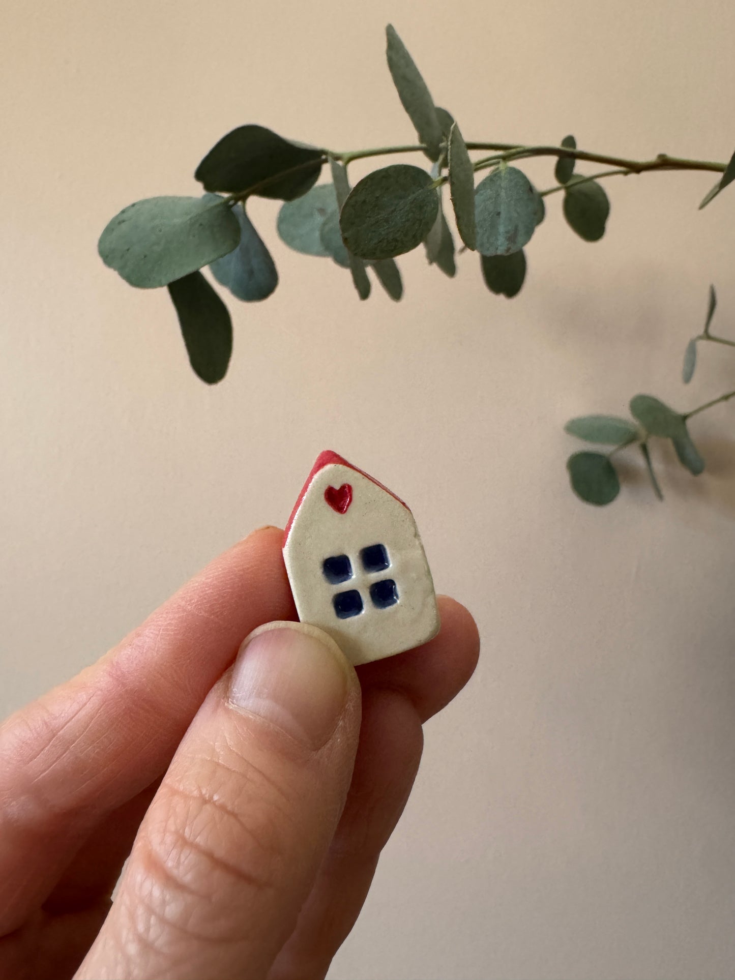 Mini houses: “It takes a village”