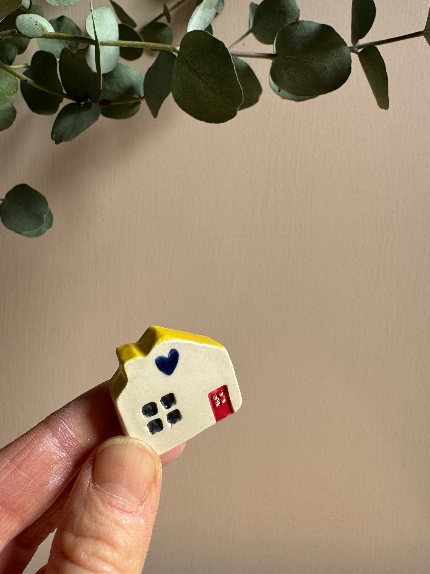Mini houses: “It takes a village”
