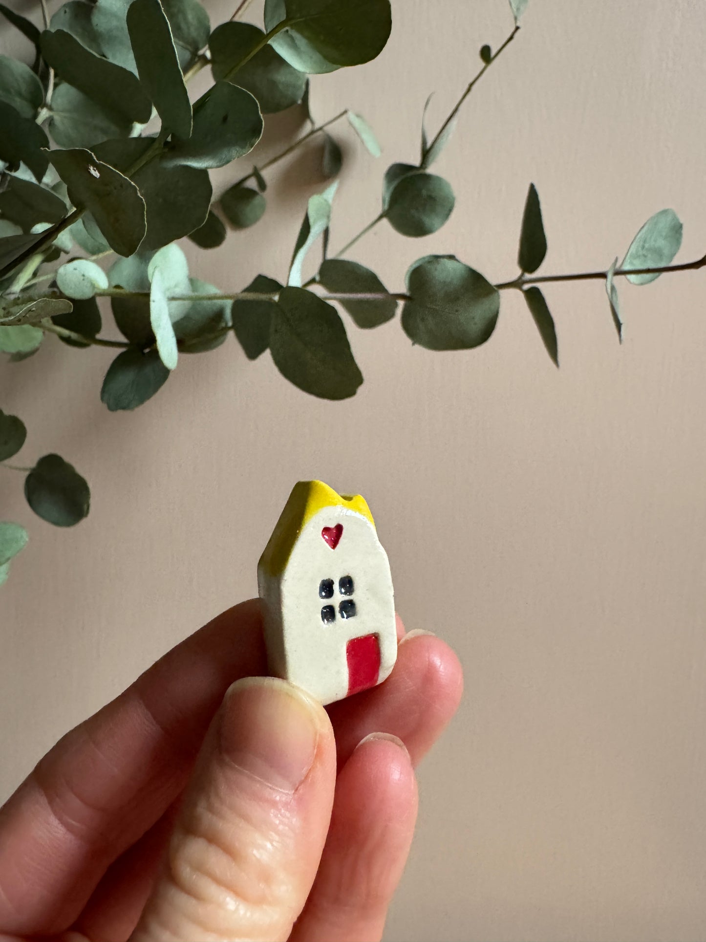 Mini houses: “It takes a village”