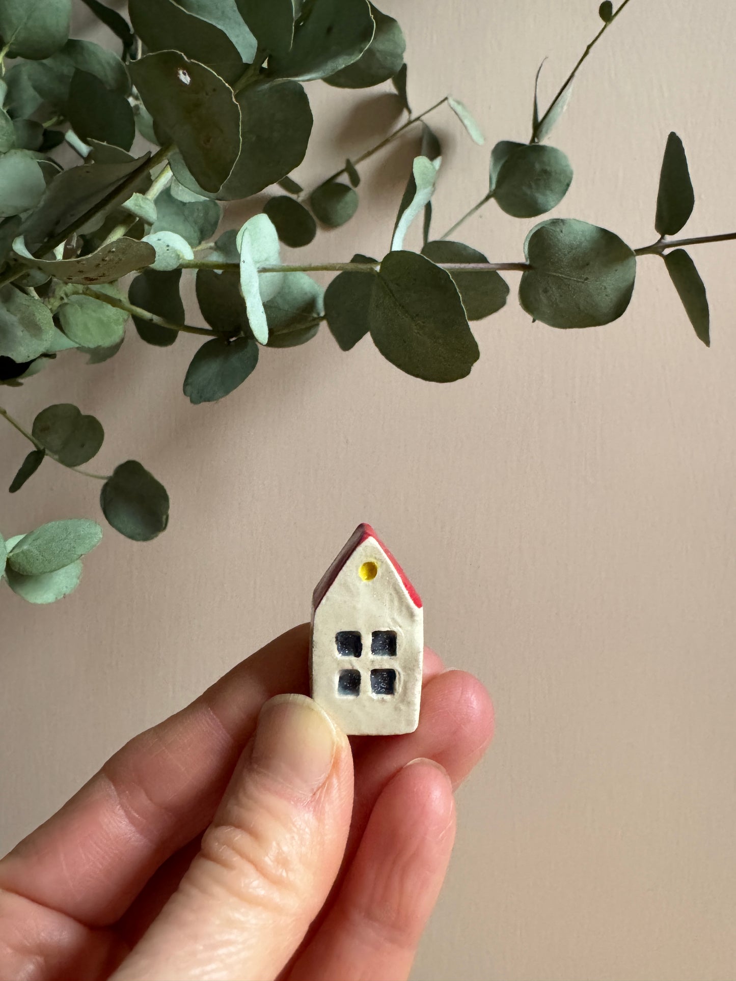 Mini houses: “It takes a village”